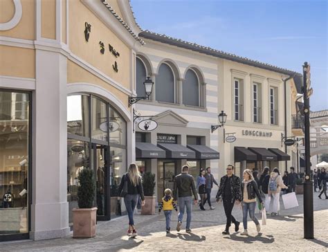 dior serravalle outlet|serravalle designer outlet shuttle.